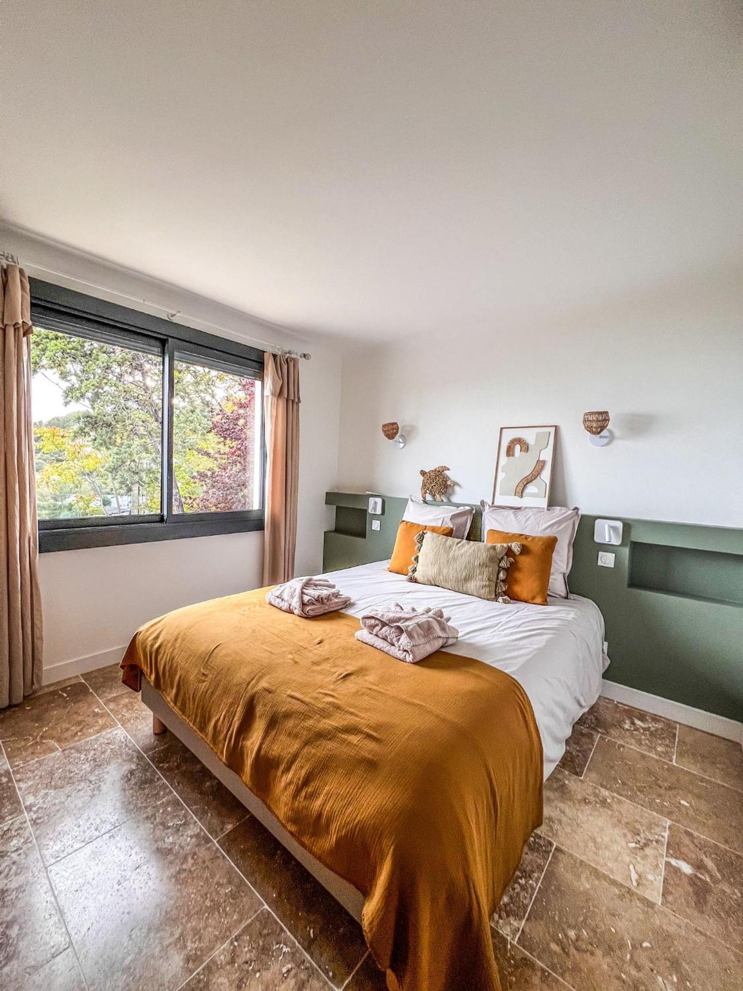 Les Tonnelles - Villa Saint-Clair Sete Bagian luar foto